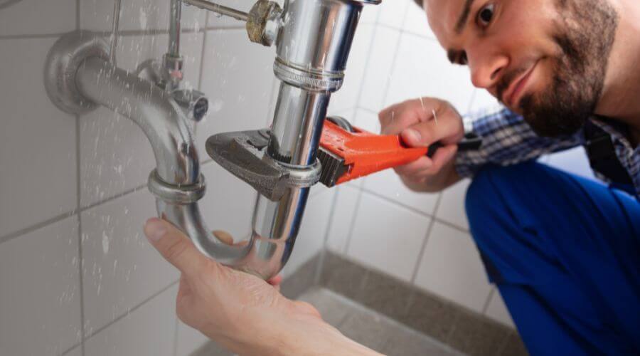 Professional same day plumber services in Bloomington, IL